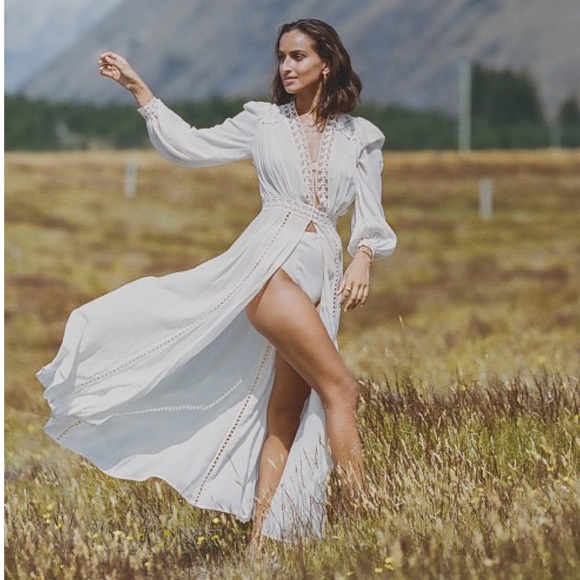 NWT Spell & the Gypsy Collective Off White Le Gauze Lace Duster - Picture 5 of 17